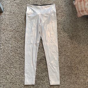 Victoria Sport Shinny Leggings